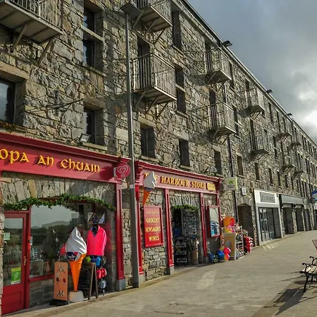 12, Sea Wharf شقة